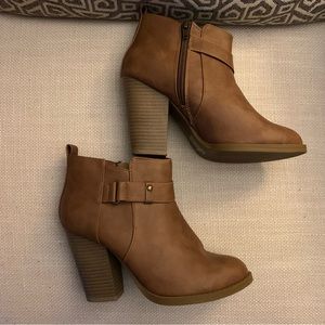 Charlotte Russe tan booties
